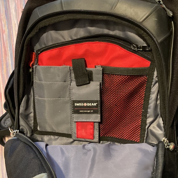 Swiss gear backpack - Picture 6 of 14